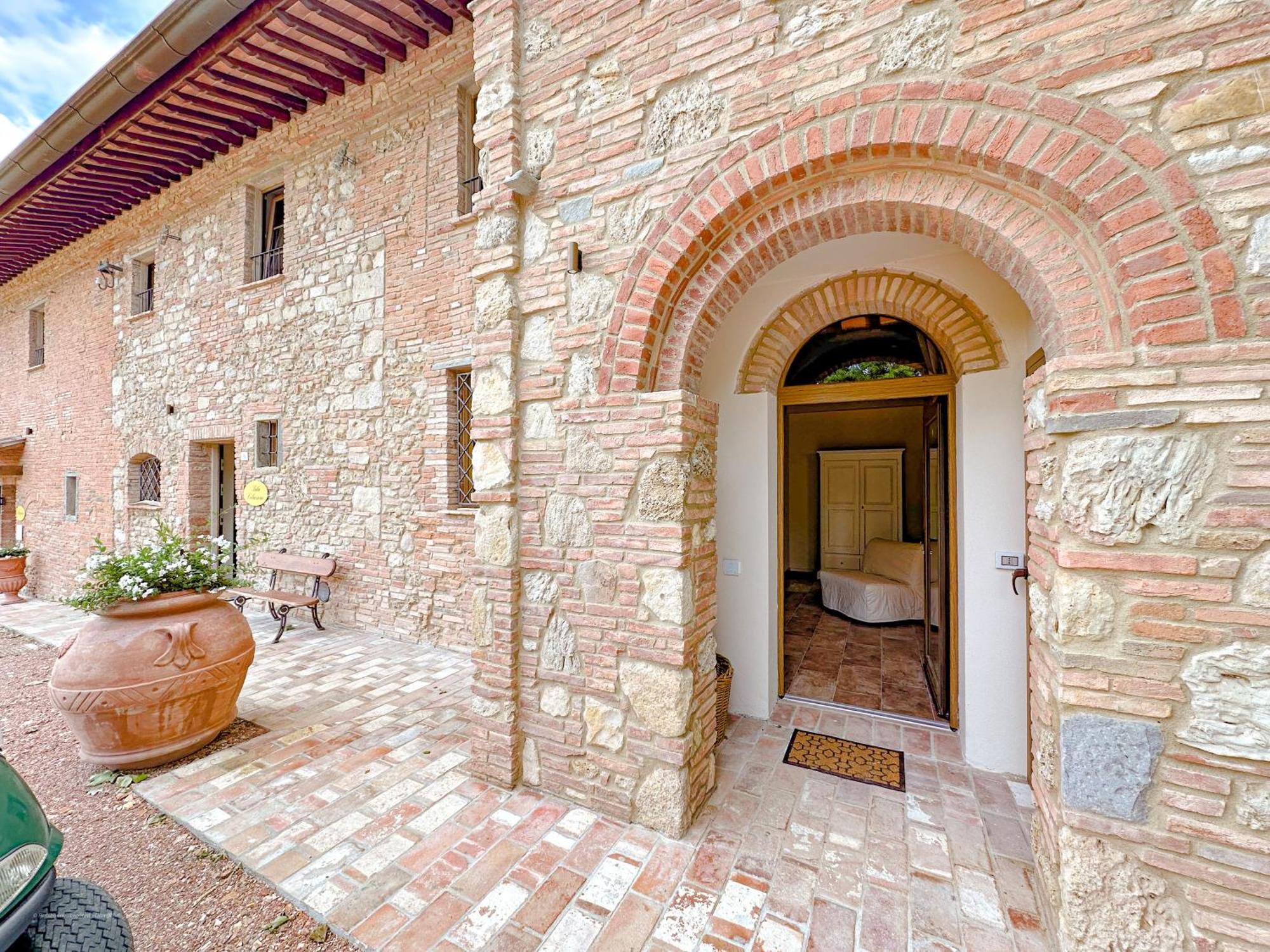 Agriturismo Tenuta I 4 Venti Collesalvetti Exterior photo